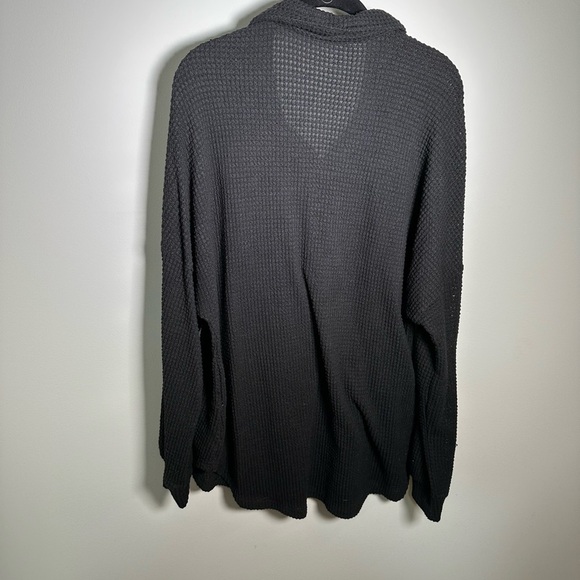 Black Waffle Knit Shirt Women's 2X - Picture 3 of 5